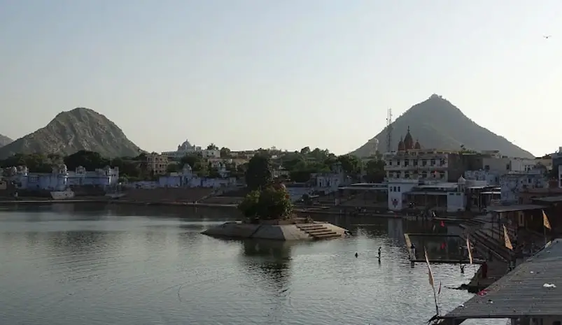 Pushkar Lake & Ghats