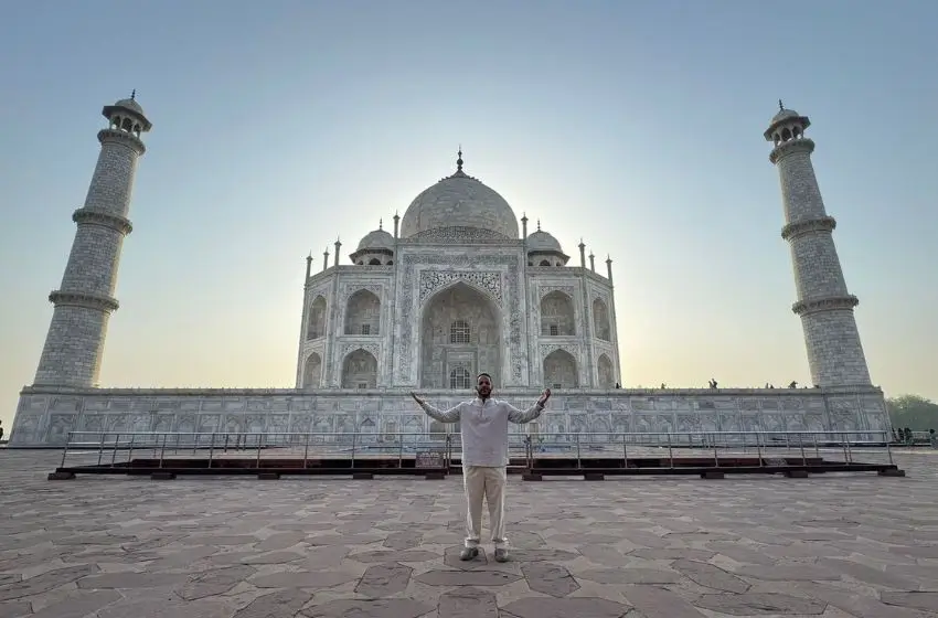 Car with Driver in Agra: Same Day Taj Mahal Tour, Local Sightseeing and Outstation Hire Guide