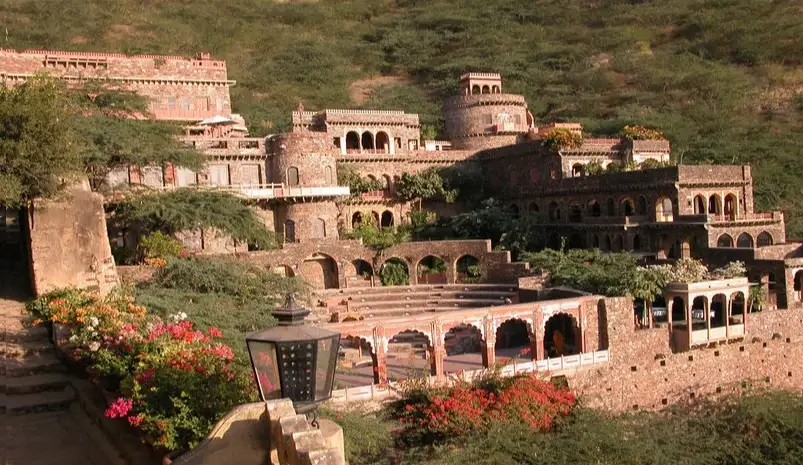 Exploring 5 Fascinating Weekend Getaways Near Jaipur