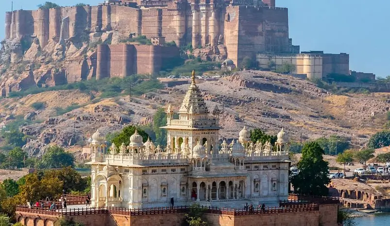 Royal Rajasthan Luxury Tour: Jaisalmer, Jodhpur & Udaipur