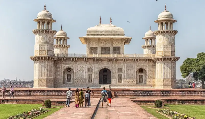 5 Nights 6 Days Golden Triangle Tour Package - Delhi Agra Jaipur Tour Package